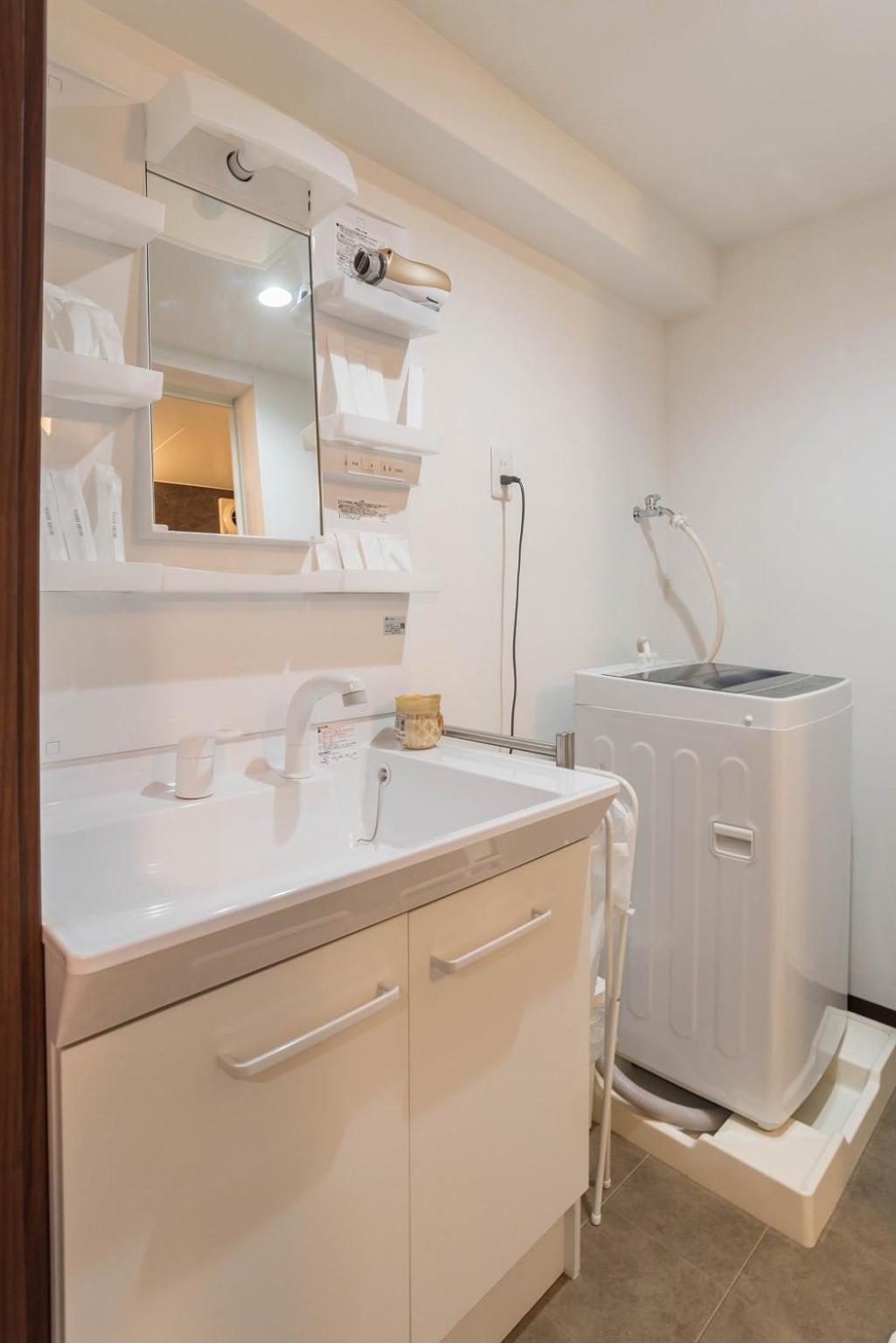 Bijou Suites Ten Οσάκα Εξωτερικό φωτογραφία