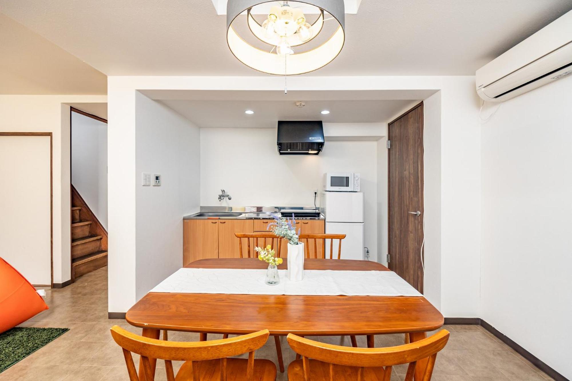 Bijou Suites Ten Οσάκα Εξωτερικό φωτογραφία