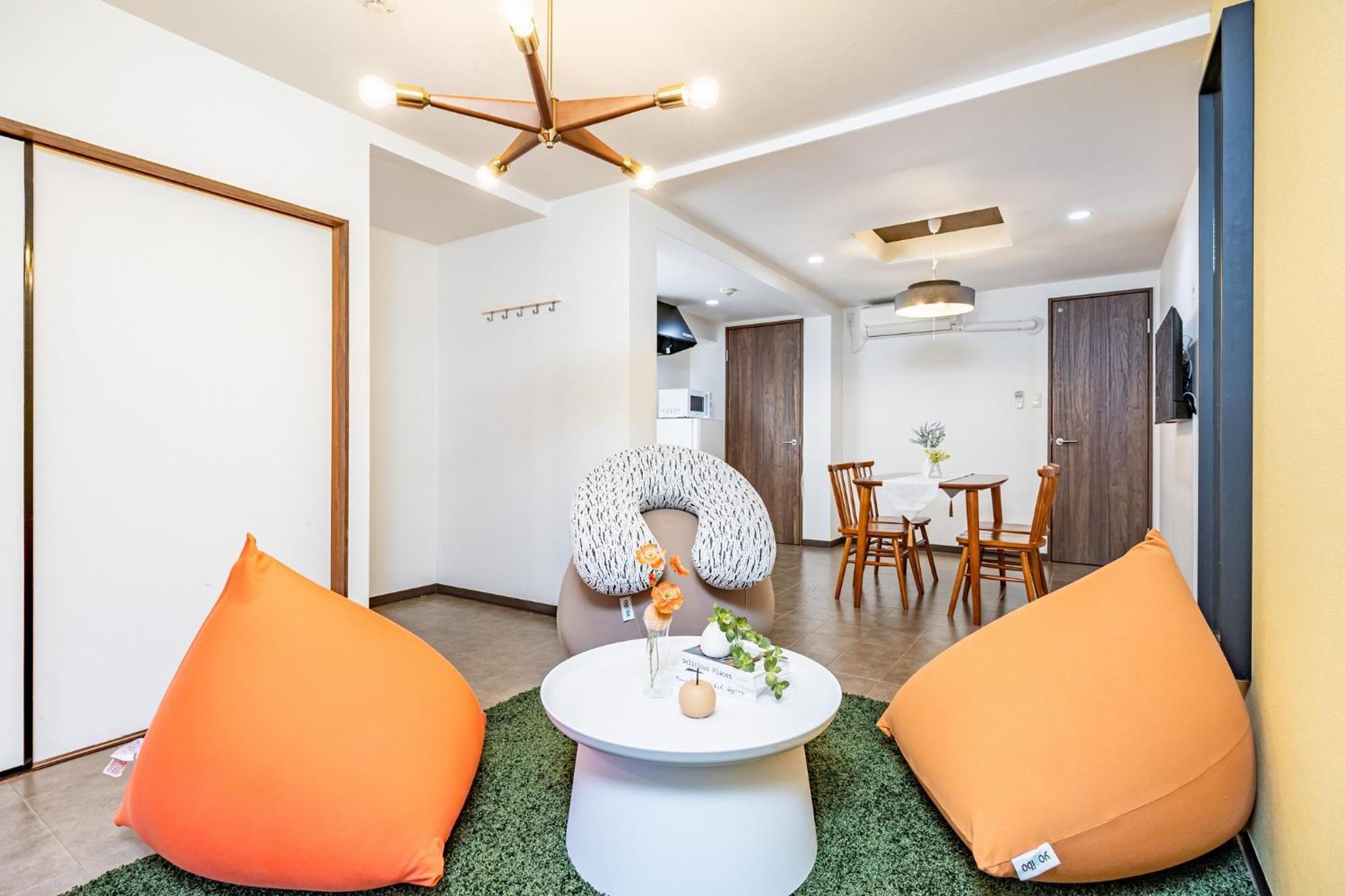 Bijou Suites Ten Οσάκα Εξωτερικό φωτογραφία