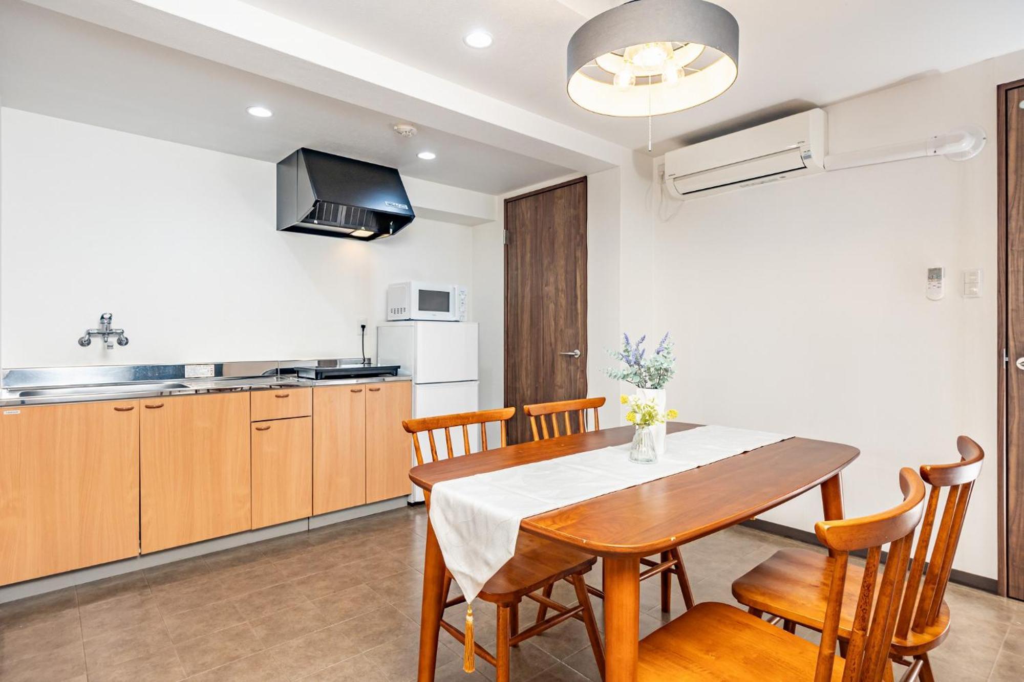 Bijou Suites Ten Οσάκα Εξωτερικό φωτογραφία